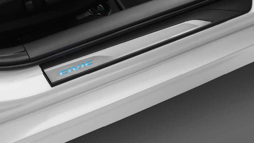 Nẹp bước chân loại thường hoặc có đèn trang trí