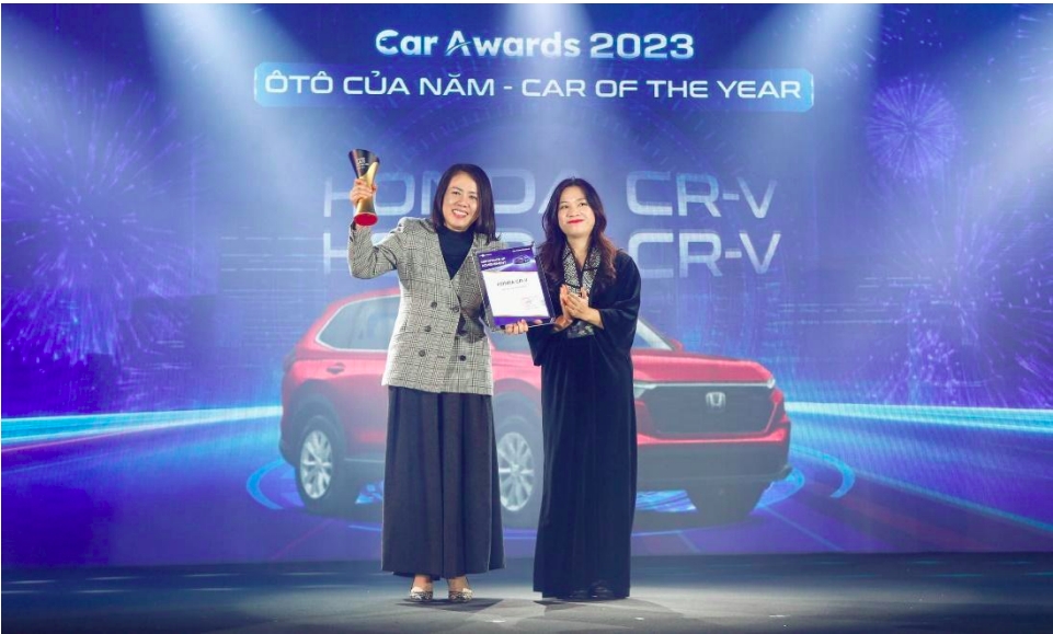 Honda CR-V vinh dự nhận Giải thưởng “Ô tô của năm” toàn thị trường và “Ô tô của năm” phân khúc xe Crossover cỡ C