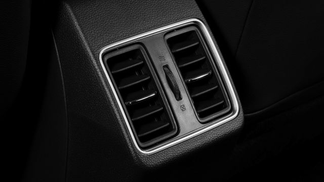 seat-wind-door.png